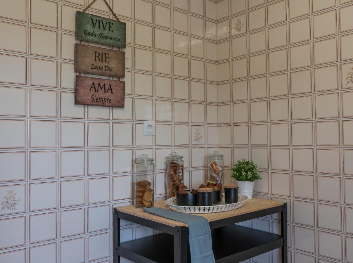 Casa Lopez Bed & Breakfast อาบีเลส ภายนอก รูปภาพ